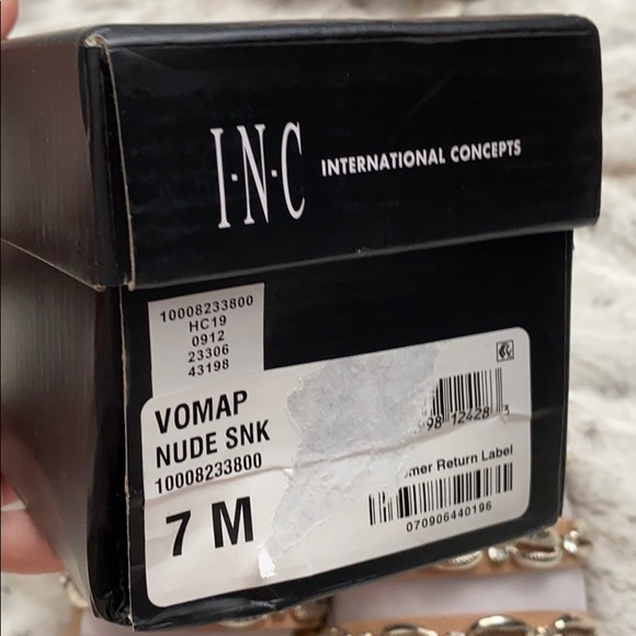 I.N.C. Cowrie Flats - Picture 4 of 5